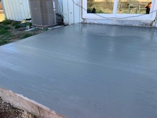 Small concrete pad and finish